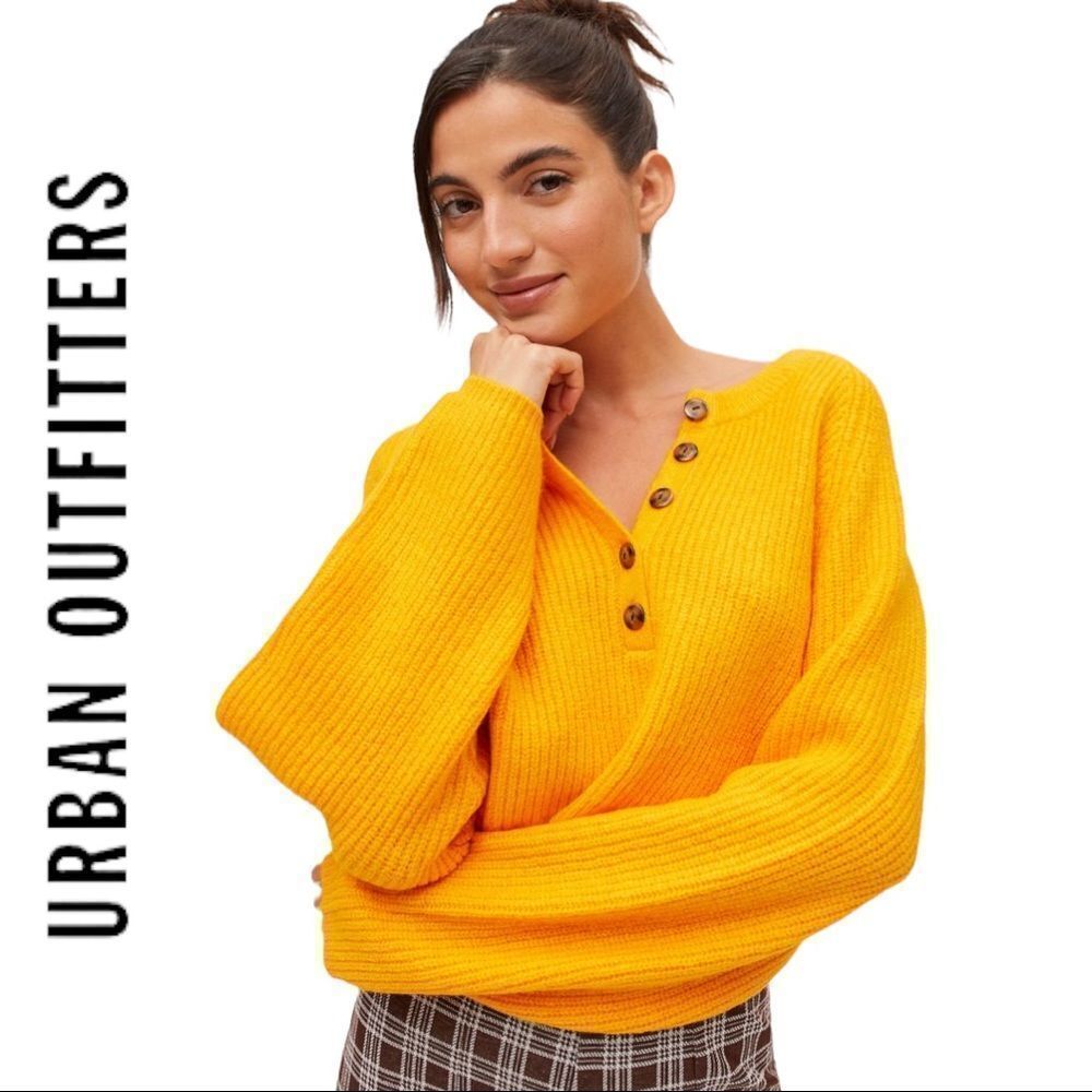 NEW Urban Outfitters UO BDG Harlow Henley Sweater M L
